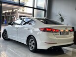 Hyundai Avante-9