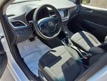 Hyundai Accent-10