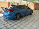 Hyundai Elantra-21