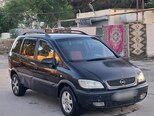 Opel Zafira-15