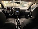 Volkswagen Polo-5