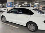 Volkswagen Polo-7