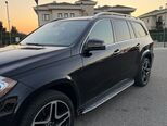 Mercedes GL 550 4MATIC-5