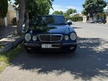 Mercedes E 270-5