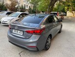 Hyundai Accent-6