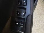 Hyundai Accent-11