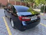 Toyota Camry-5