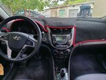 Hyundai Accent-11