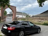 Mercedes E 220-2