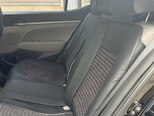 Hyundai Elantra-10