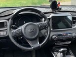 Kia Sorento-8