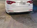 Hyundai Sonata-16