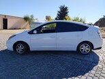 Toyota Prius-5