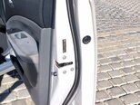Toyota Prius-16