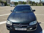 Opel Omega-1