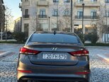 Hyundai Avante-5