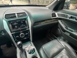Ford Explorer-10