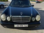 Mercedes E 220-3