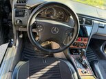 Mercedes E 220-13