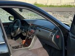 Mercedes E 270-7