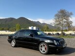 Mercedes E 270-2