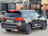 Kia Sorento-9