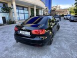 Volkswagen Jetta-8