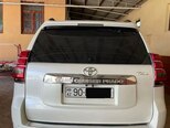 Toyota Land Cruiser Prado-5