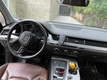 Audi Q7-11