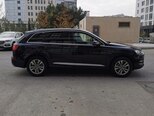 Audi Q7-3