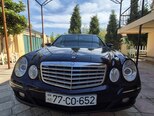 Mercedes E 220-1