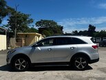 Kia Sorento-4