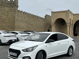 Hyundai Accent-2