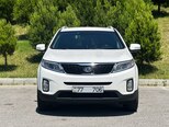 Kia Sorento-1