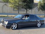 Mercedes E 240-5