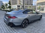 BMW i5-8