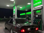 Mercedes 220 E-2