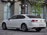 Volkswagen Passat-12