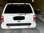 Nissan Pathfinder-2
