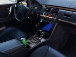 Mercedes E 270-8