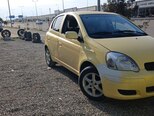 Toyota Vitz-11