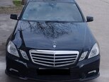 Mercedes E 220-1
