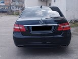 Mercedes E 220-3
