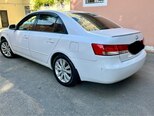 Hyundai Sonata-6