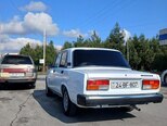 LADA (VAZ) 2107-2
