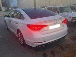 Hyundai Sonata-8