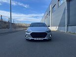 Hyundai Elantra-12