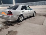 Mercedes C 180-4