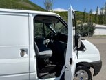 Ford Transit-13