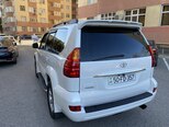 Toyota Land Cruiser Prado-10